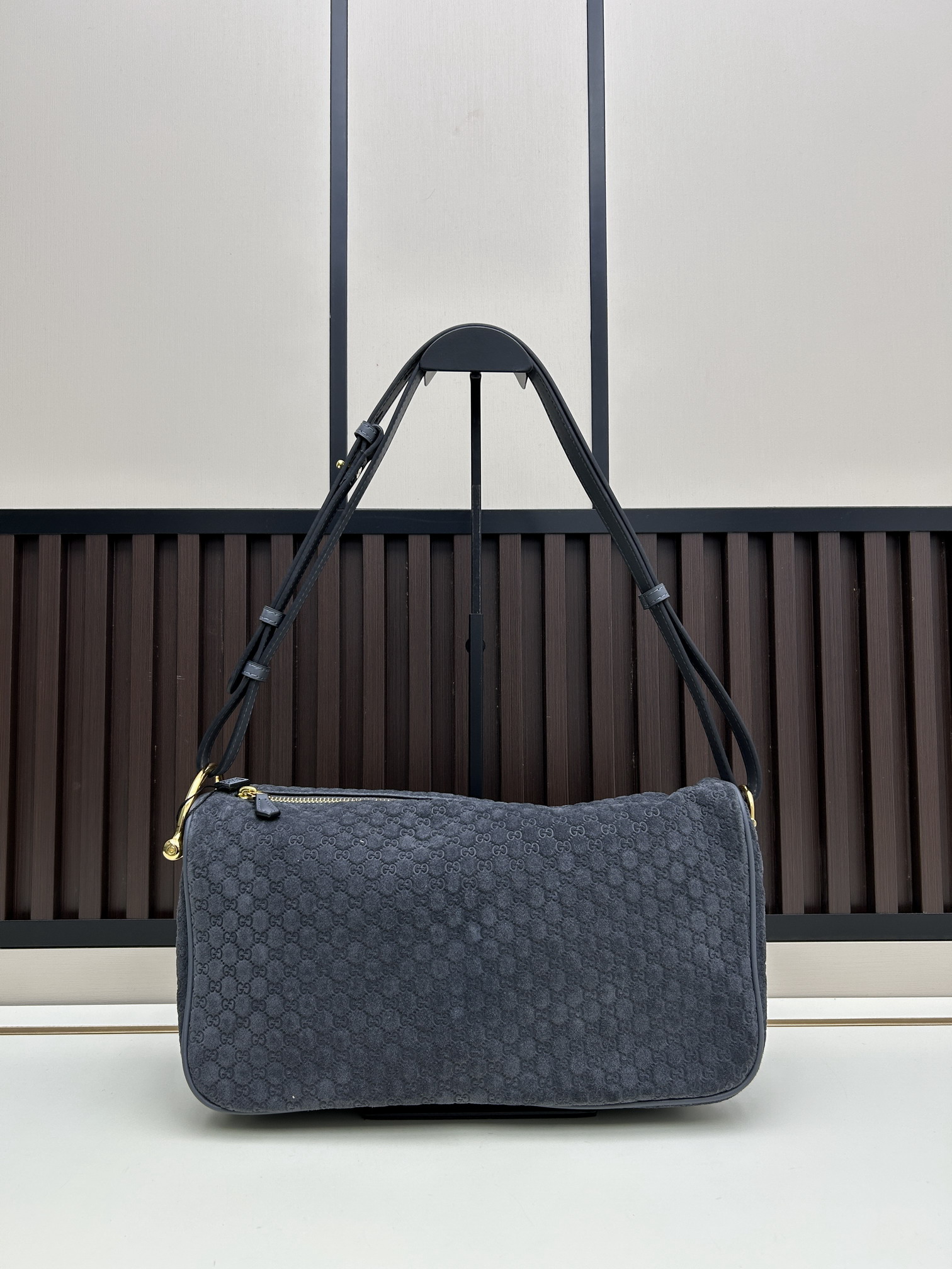 GG 08933 31.5x17x12cm jj2