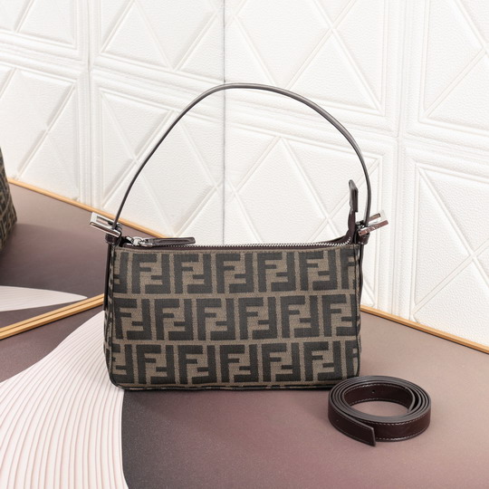 Fendi 07725 24x8x14cm ss1