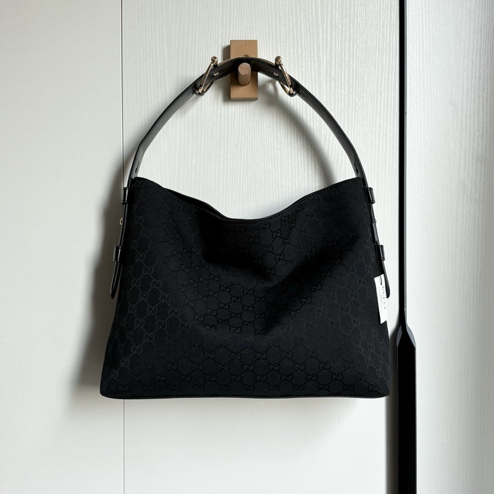 GG 850926 35x27.5x11cm ss8