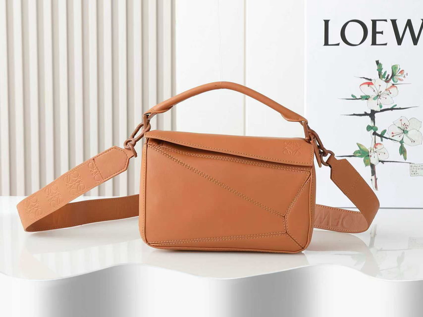 Loewe M88 25x17cm ss2