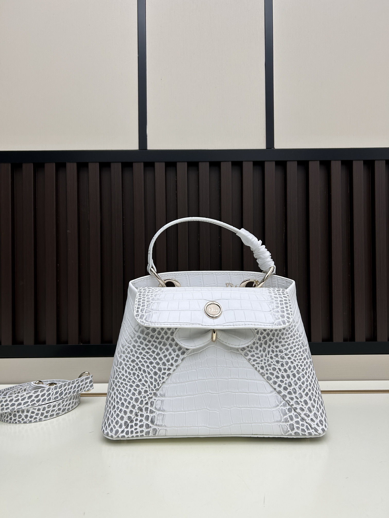 Dior M239 28x10x22cm jj3