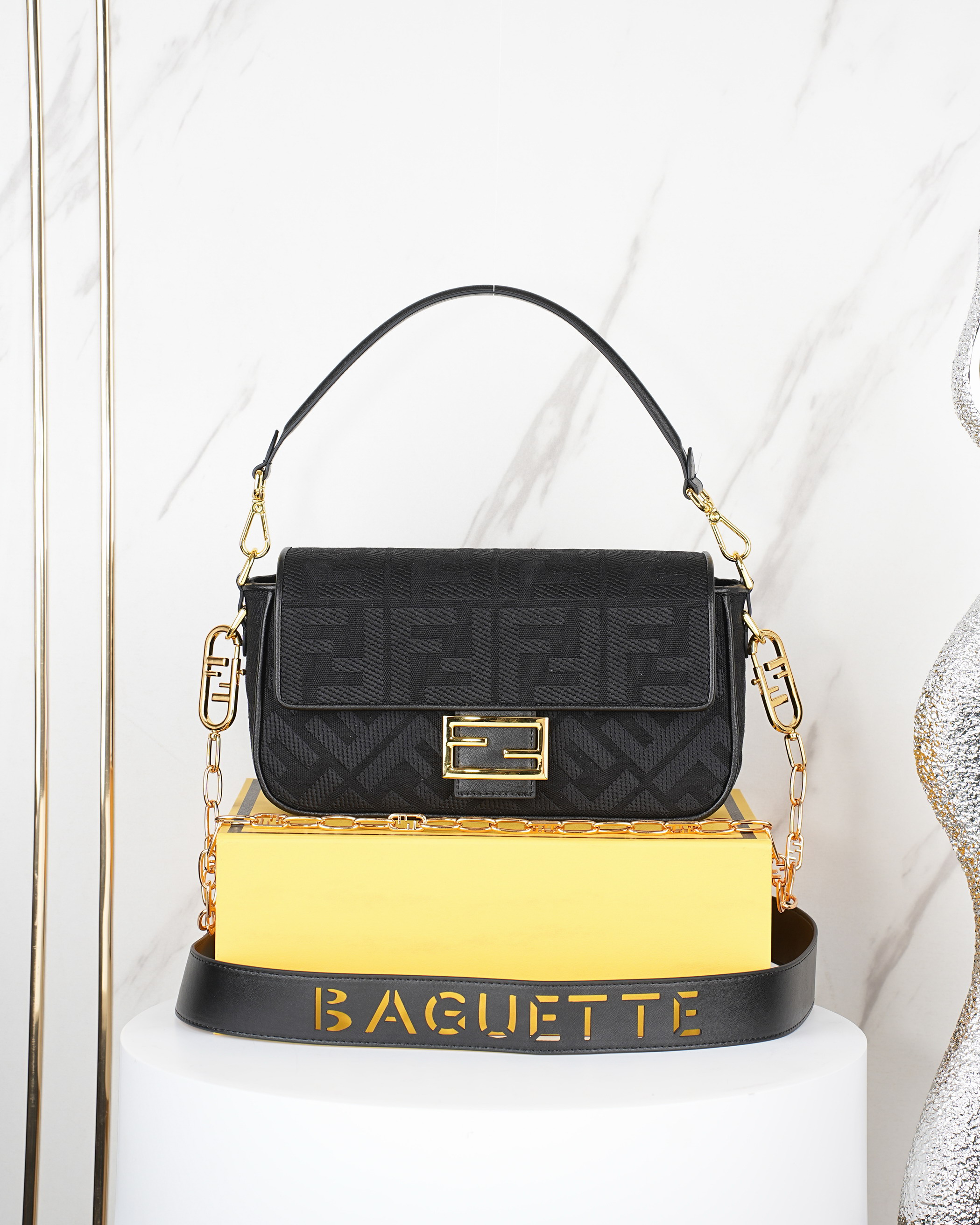 Fendi baguette 27x6x14cm jj4