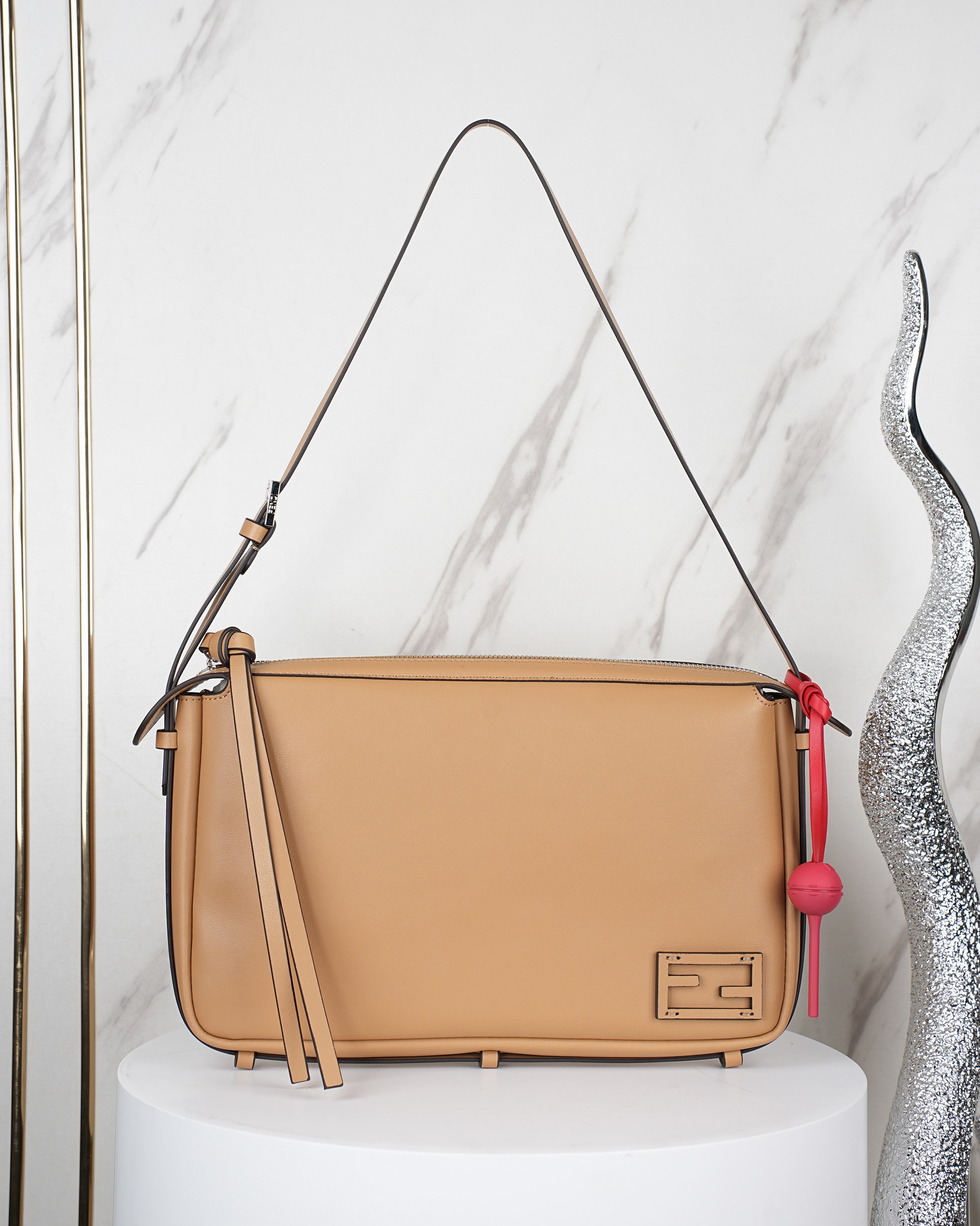 Fendi Simply 34.5x20x4.5cm jj2.