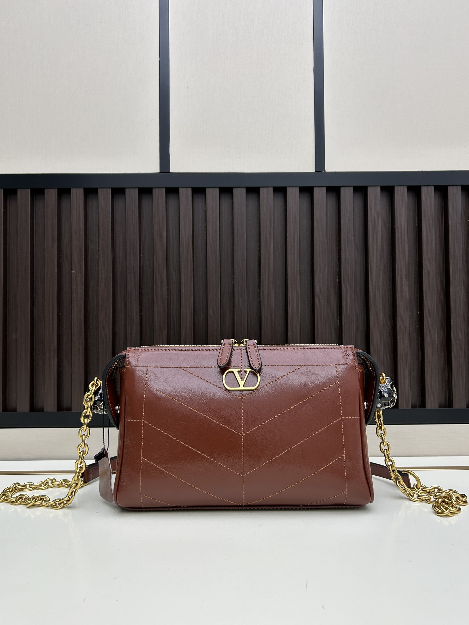 Val 20277 24x14x6cm jj2