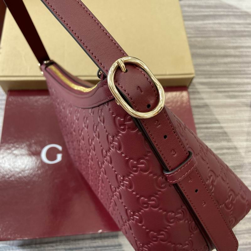 847449 30x19x11cm MP3