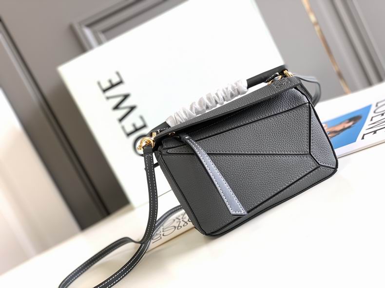 Loewe 061838 18x12.5x8cm ss14