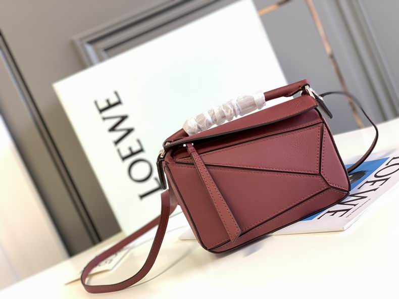 Loewe 061838 18x12.5x8cm ss5