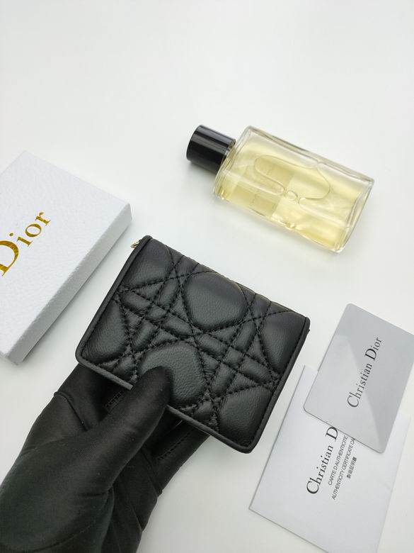 S0011 10.5X7.5X2.5cm XM-1 5