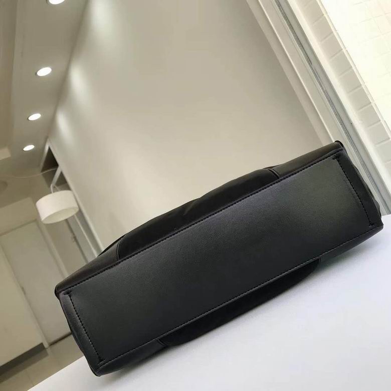 0098 34X26.5X11cm TB 6