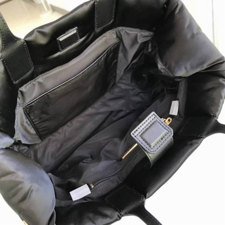 0098 34X26.5X11cm TB 8