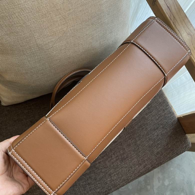 0099 26.5X34X11cm TB 6