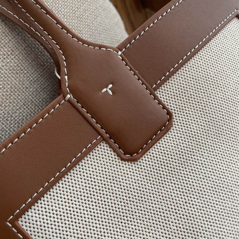 0099 33X43.5X13cm TB 5