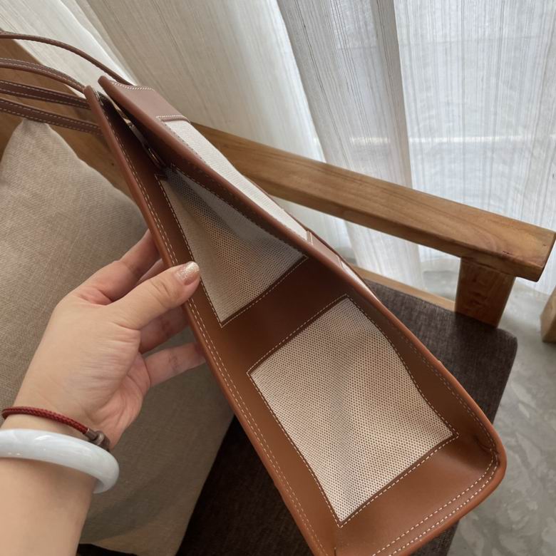 0099 33X43.5X13cm TB 7