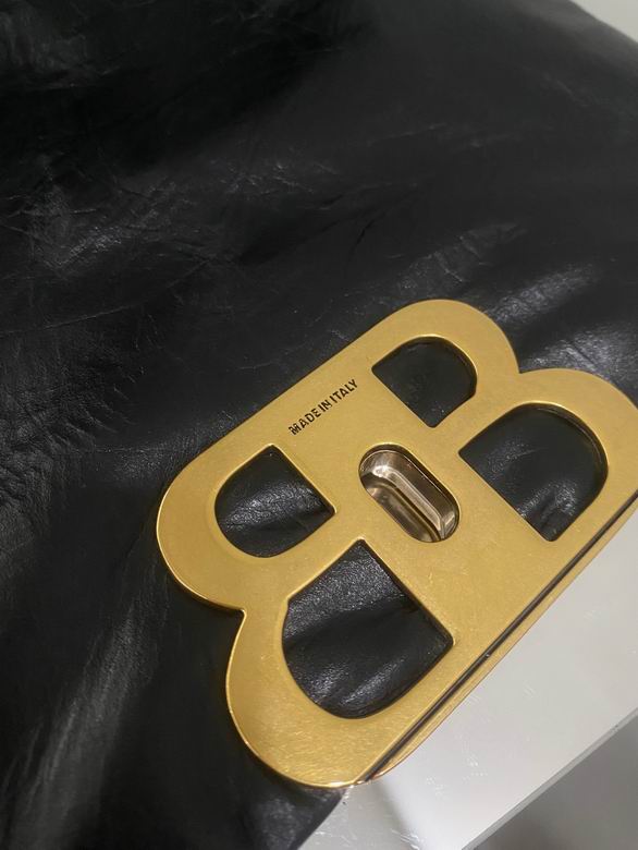 0422 26.9X16X9.9cm GY 8