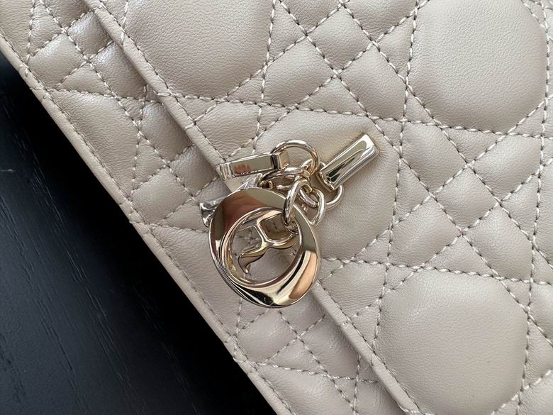 0604 21X11.5X4.5cm YG 9 (3)