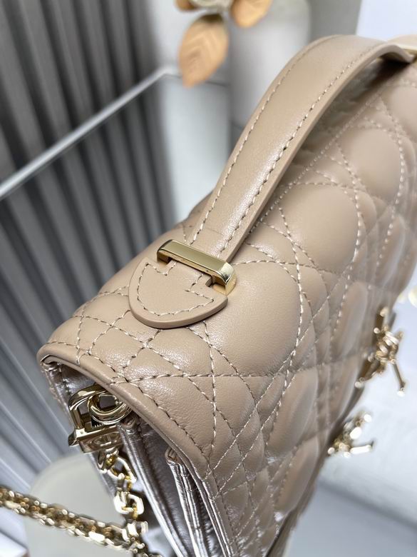 0605 24X14X7.5cm WO 4色 21