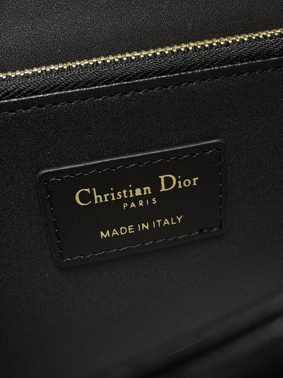 0605 24X14X7.5cm WO 4色 8