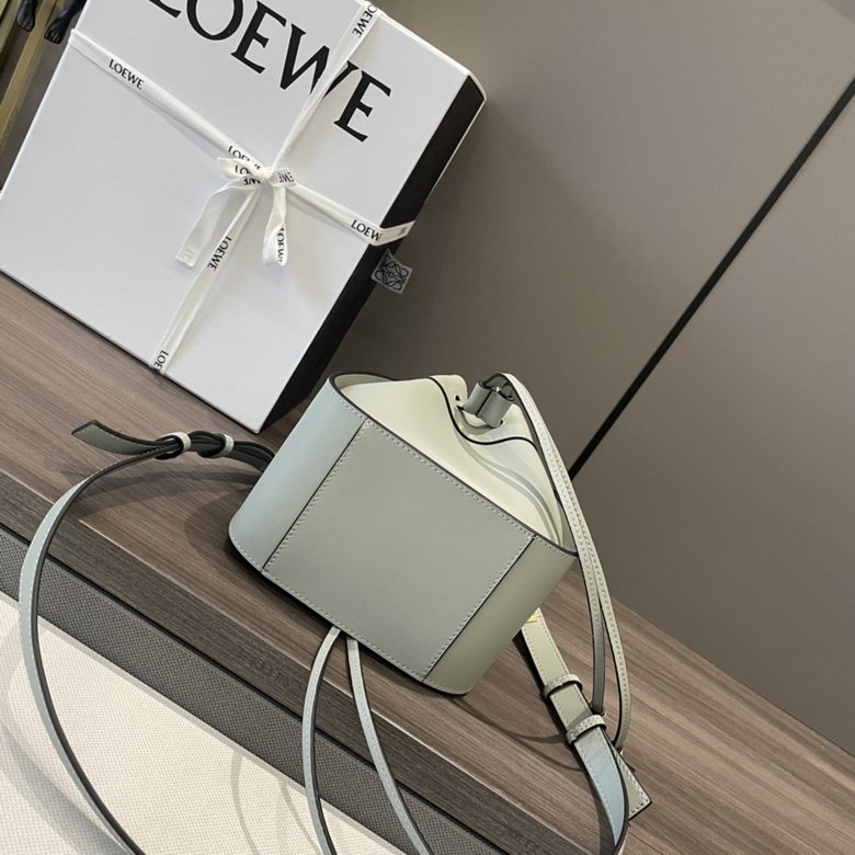 061847 19X11X17cm SS (22)