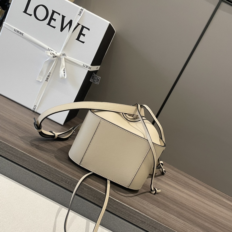 061847 19X11X17cm SS (4)