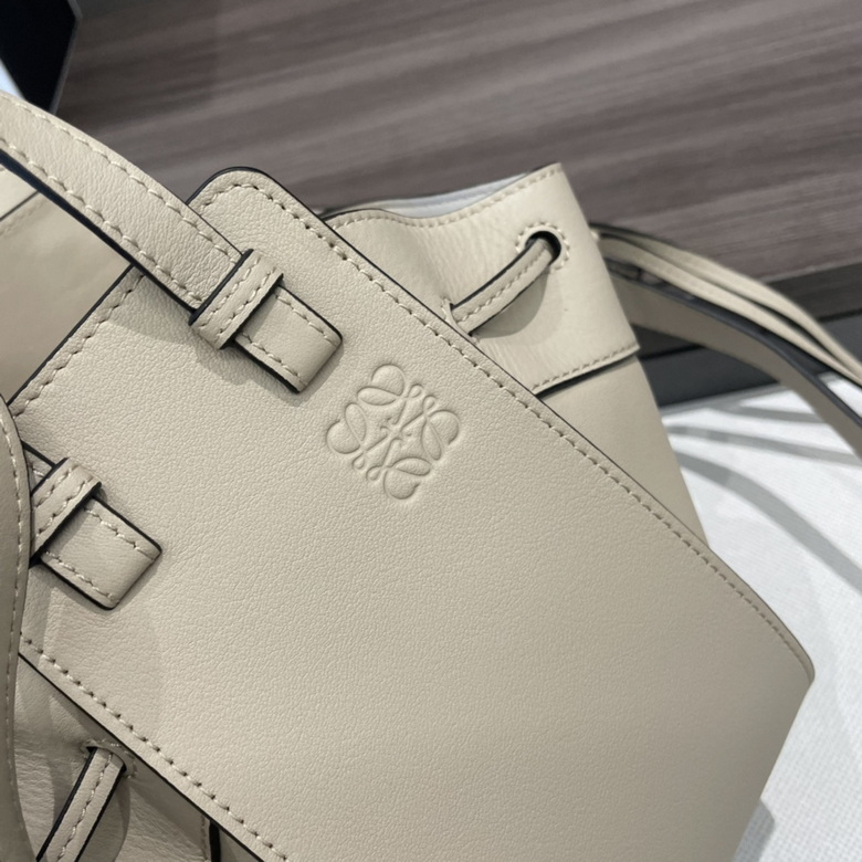 061847 19X11X17cm SS (6)