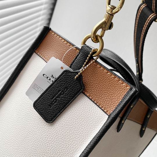 0777 30X23X15cm AZ 7