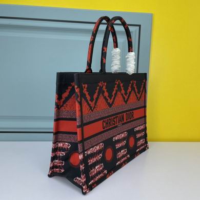 1088 42X32X16cm WW (34)