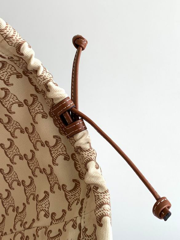 111013 22X17X15cm YG 8