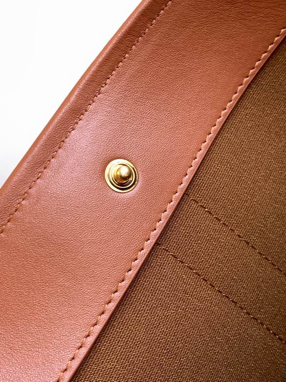 115072CAS.04LU 31.5X31.5X16cm XM 7