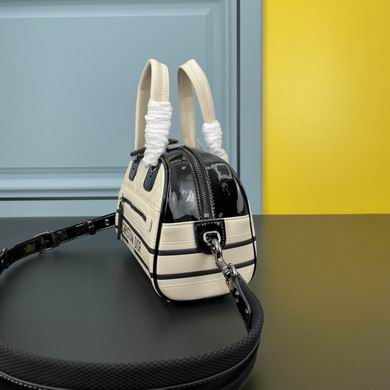 1233 25X13X16.5cm WW (2)