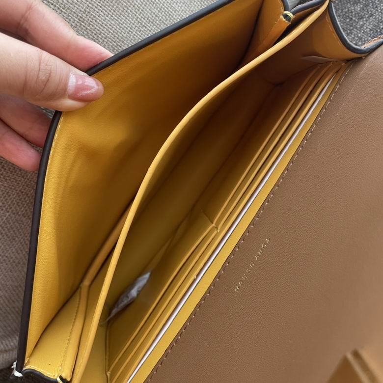 1610 13.5X22X4cm TB 4色 25