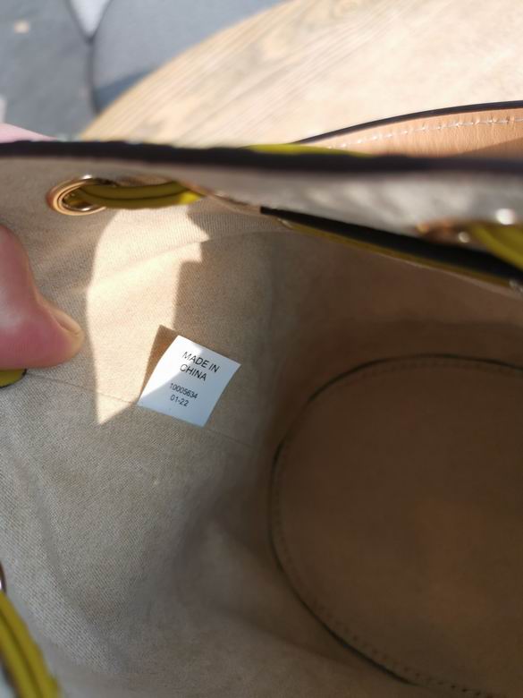 1616 18X14X8cm TB 5色 44