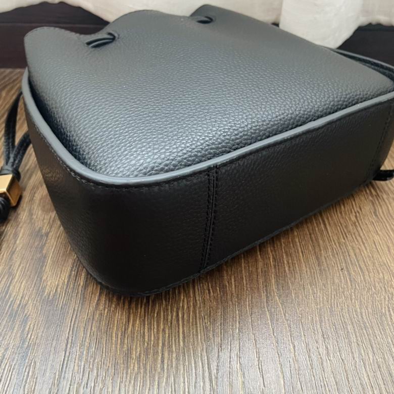 1628 23.2X21.2X6.7cm TB 4色 6