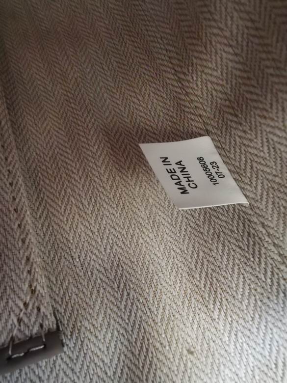 1822 19X13.5X9cm TB 7