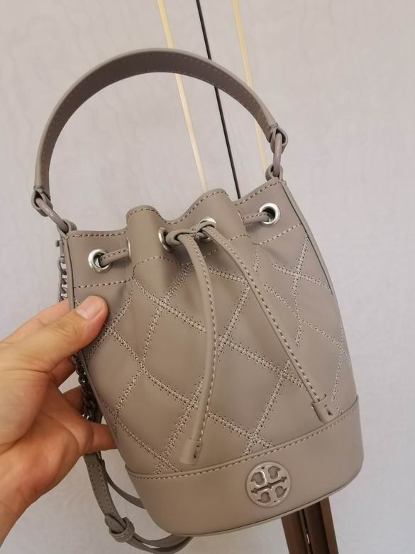 1822 19X13.5X9cm TB 9