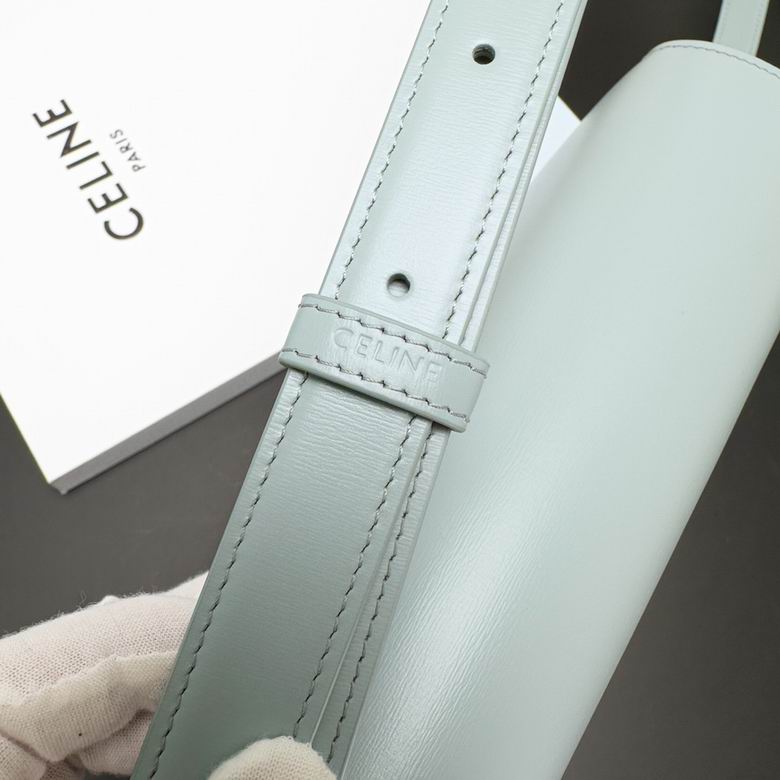 187366 22X16.5X7cm YG 16色 131