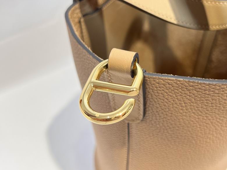 18cm 032702 AM 1 (6)