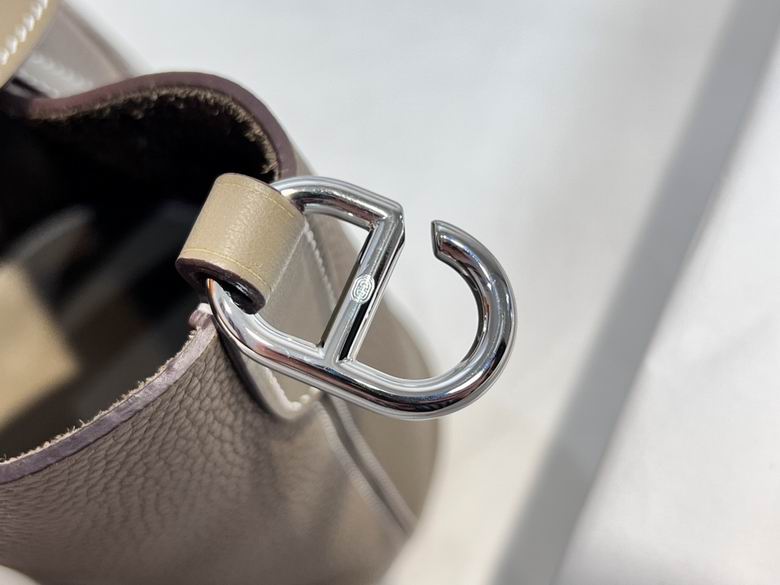 18cm 032702 AM 2 (18)