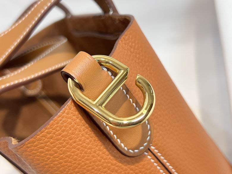 18cm 032702 AM 4 (4)