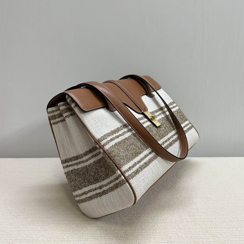 195543 32X24X15cm SF 3