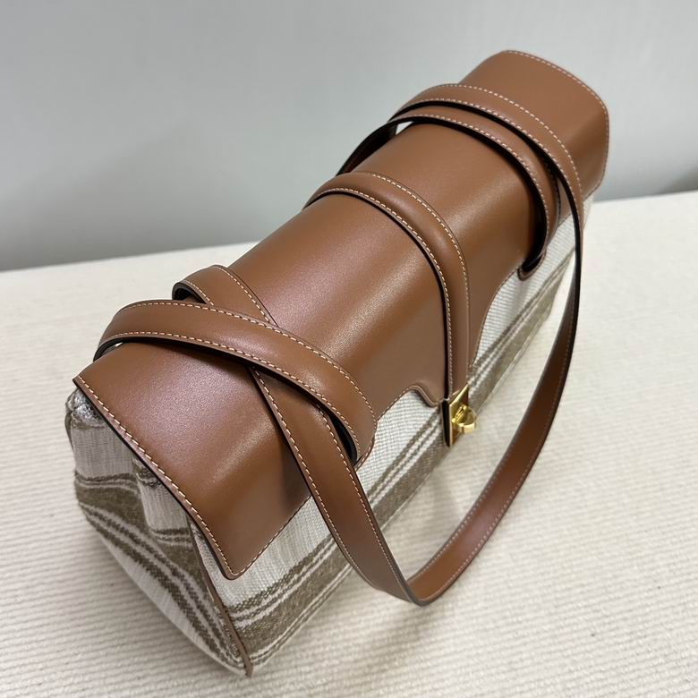 195543 32X24X15cm SF 8