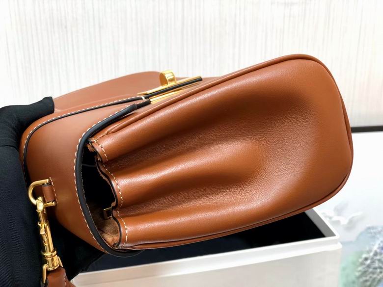 196853CR4.04LU 23X15X9cm SF 3色 7