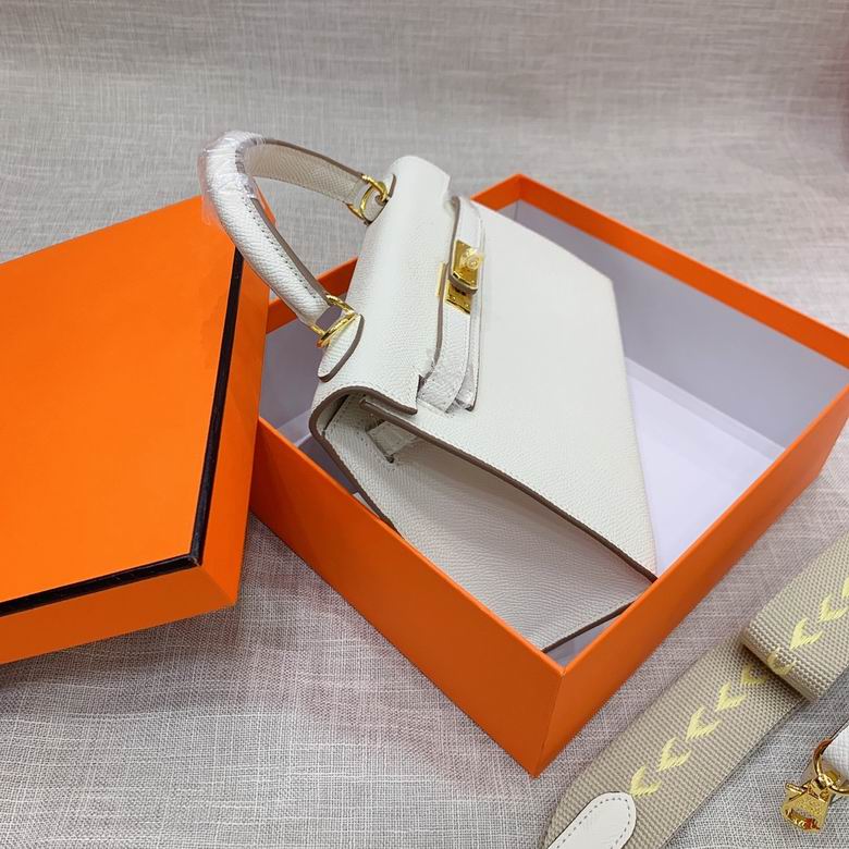 19X22cm 042302 YG 13 (4)