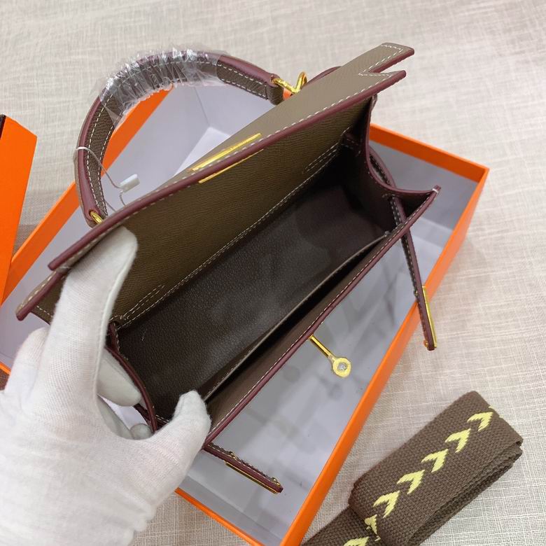 19X22cm 042302 YG 9 (9)