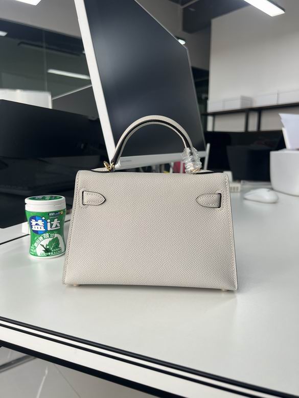 19cm 120201 AM 1 (2)