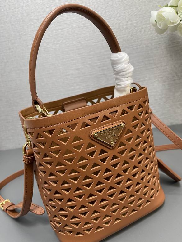 1BA217 18X17X10.5cm YG 2色 3