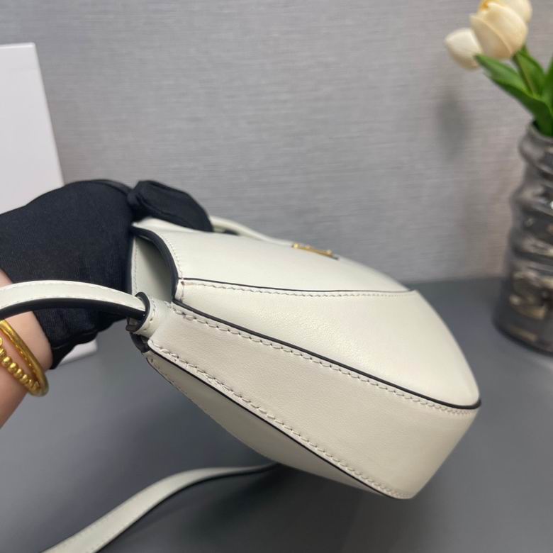 1BA421 30X20X5cm DN 2色 4