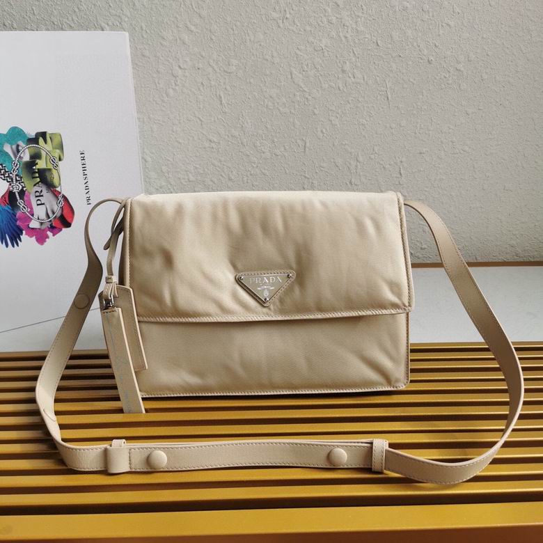 1BD255 30X21.5X12cm DN 3色 10