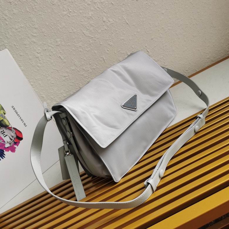 1BD255 30X21.5X12cm DN 3色 2