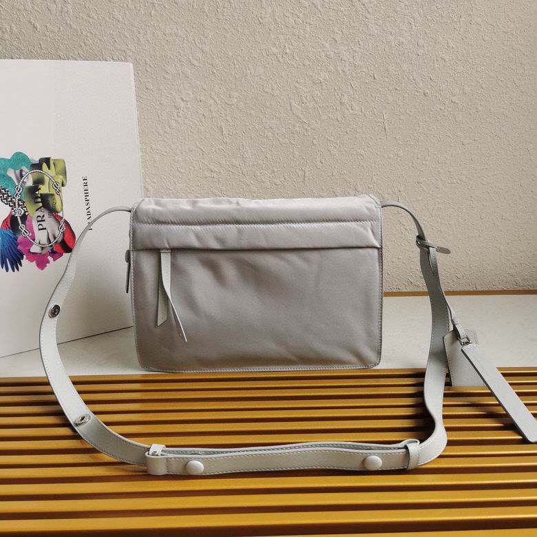 1BD255 30X21.5X12cm DN 3色 4