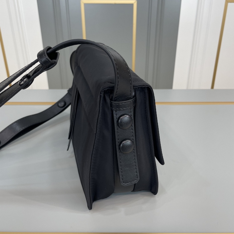 1BD313 23.5X16X11cm WP 1_ (3)